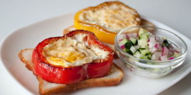 яичница в сладком перце