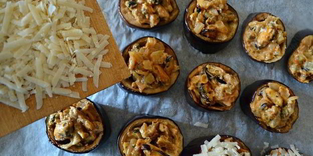 закуска из баклажанов с мидиями