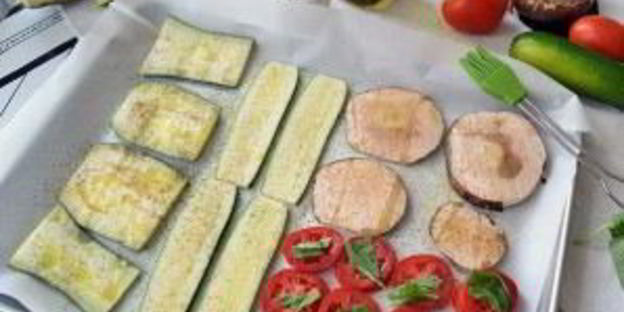 закуска из печеных овощей с сыром