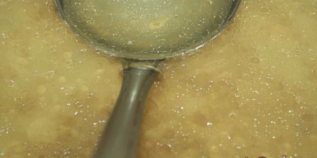 базовое заливное из курицы с сухой кавказской аджикой