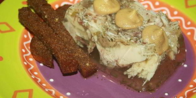 базовое заливное из курицы с сухой кавказской аджикой