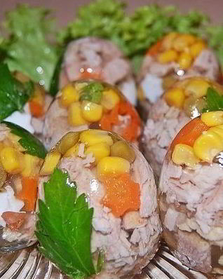 Говяжье заливное Драгоценные камни