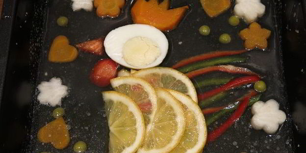 слоеное заливное из языка петушок