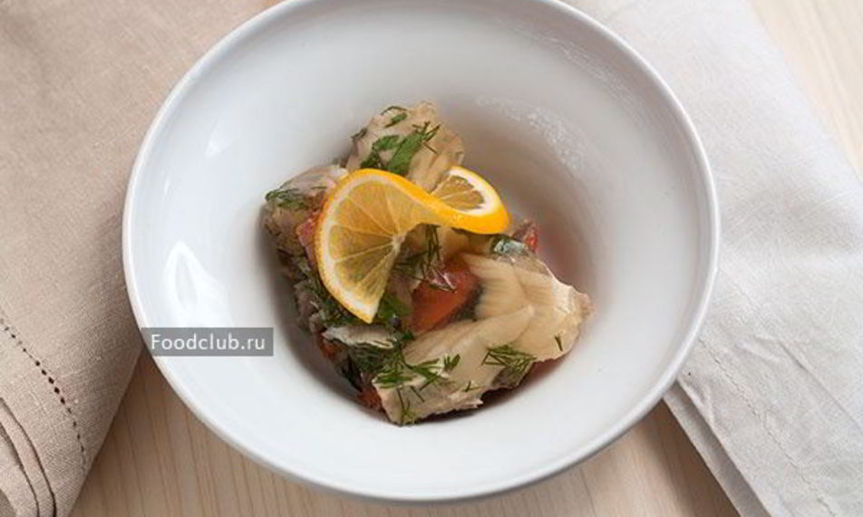 Рецепт заливного из двух видов рыбы