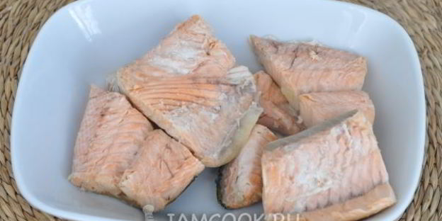 заливное из горбуши