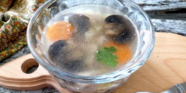 заливное из индейки с грибами