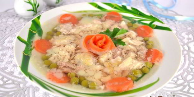 заливное из курицы со свининой в мультиварке