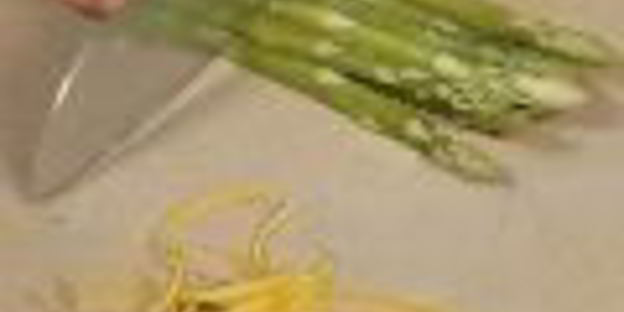 заливное из морепродуктов в бокалах