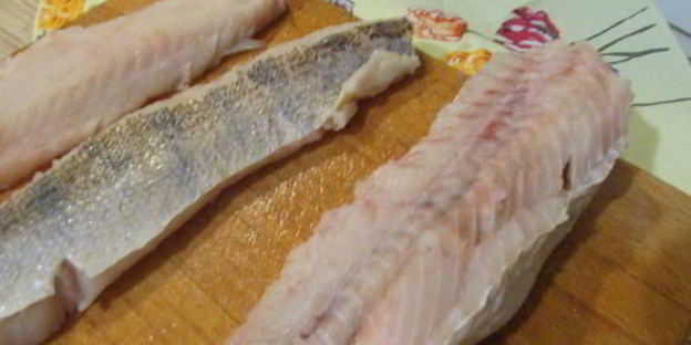 заливное из судака и креветок