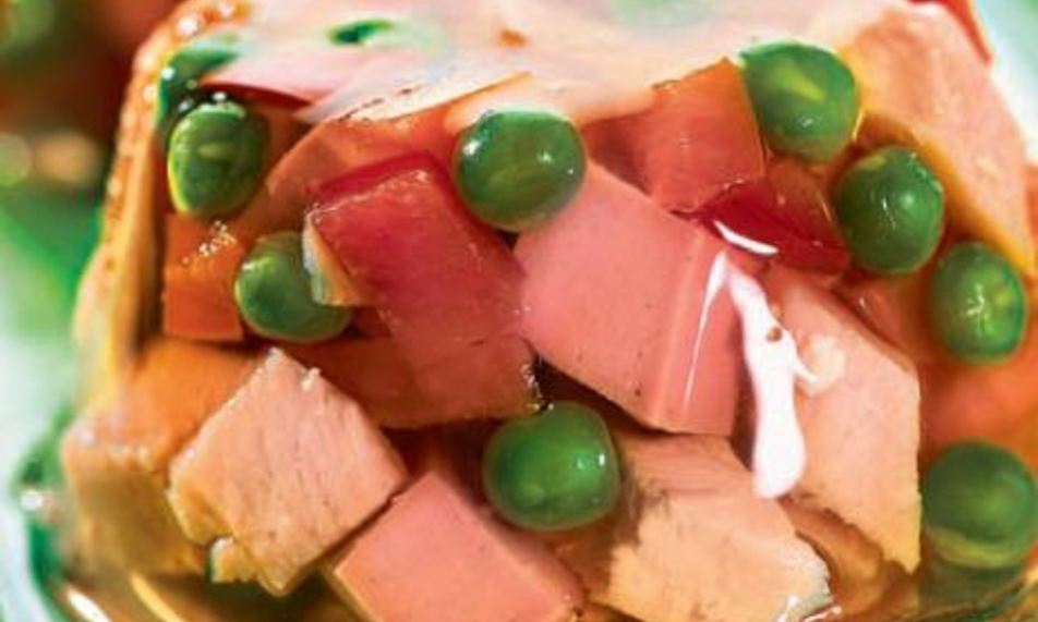 Рецепт заливного мясного ассорти