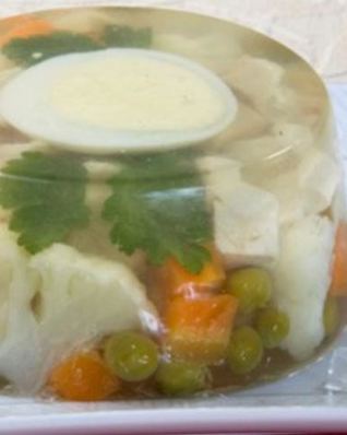 Заливное с куриным филе