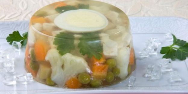 заливное с куриным филе