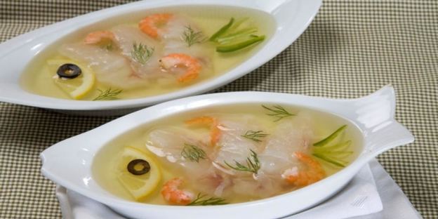 заливное с морским окунем