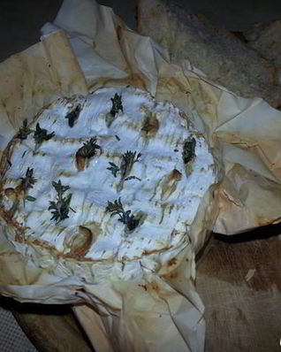 Запеченый камамбер