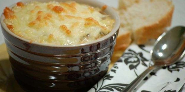 грибной жульен из шампиньонов