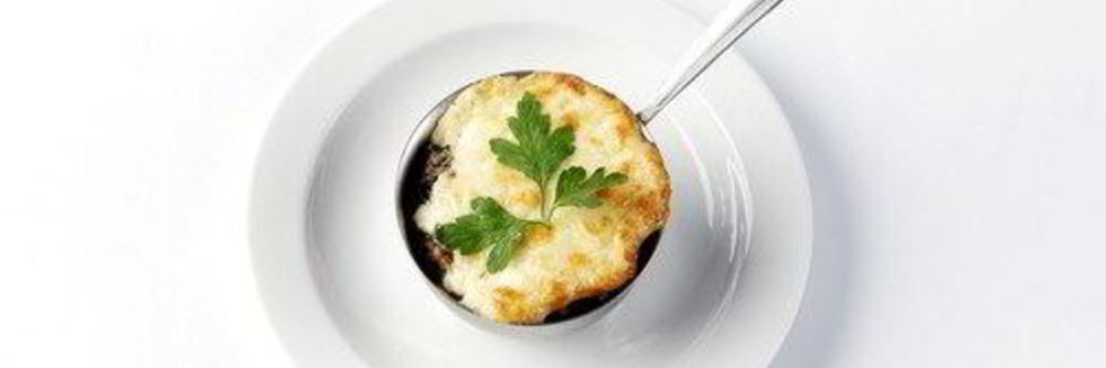 Грибной жюльен со сметаной