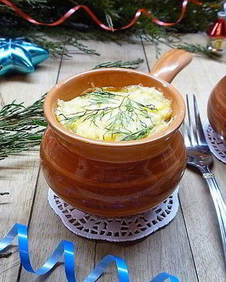 Куриный жюльен с грибами и специями