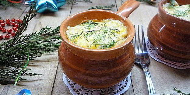 куриный жюльен с грибами и специями