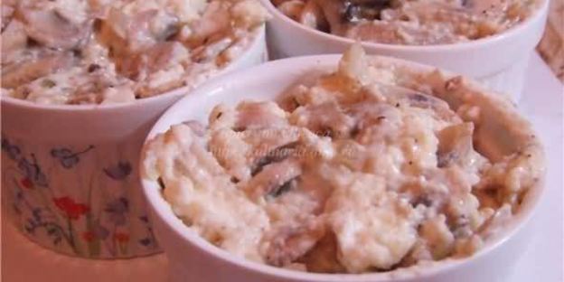 жульен с мидиями и креветками