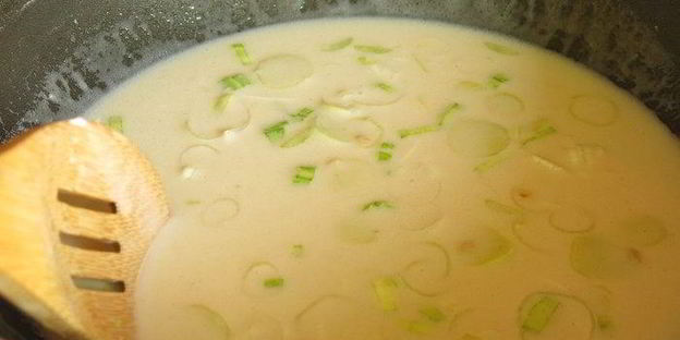 жульен том ям с крабовыми палочками