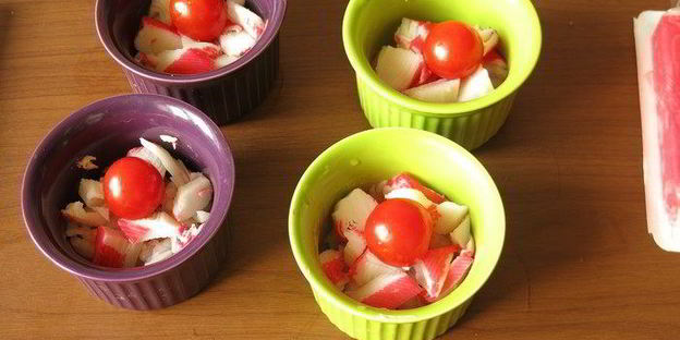 жульен том ям с крабовыми палочками