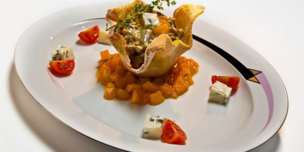 жюльен из языка с абрикосовым чатни