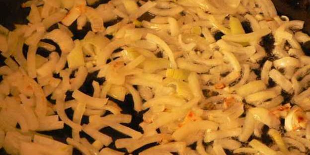 жюльен с куриным филе и грибами